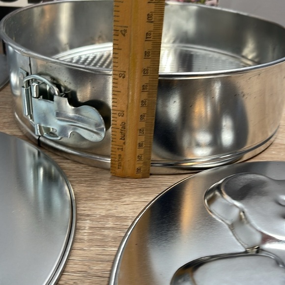 Vintage 1994 Metro Moulded Springform Bake Pans Teddy Bear Birthday Cake Bunny - Picture 8 of 10